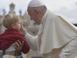 El Papa FRANCISCO, audiencia general: inculturar con delicadeza el mensaje de la fe