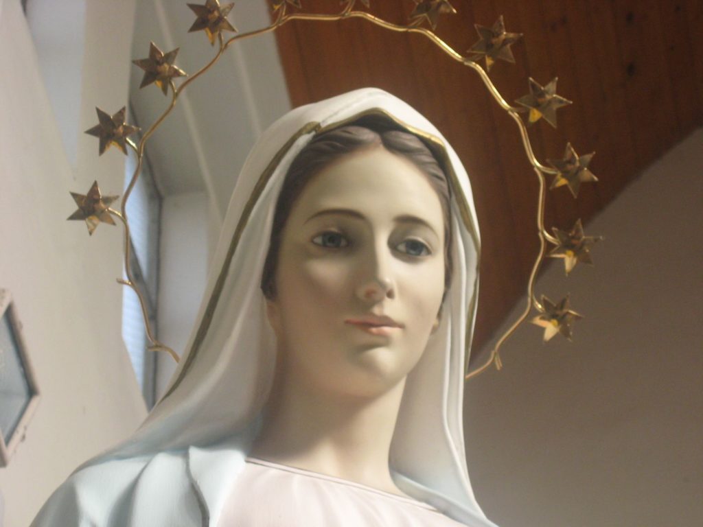 Medjugorje, Consagración a la Virgen. Reza hoy