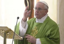 Papa Francisco ¿Somos cristianos o mundanos? Dios nos juzgará con la misma medida