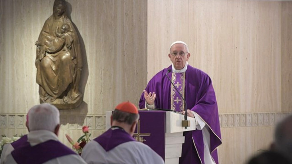 Papa Francisco leve indisposición. El Papa continúa su actividad en el Vaticano2