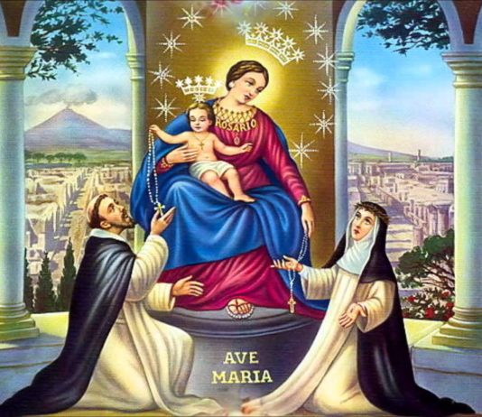 Oración de la noche a Nuestra Señora del Rosario para que interceda por nosotros. Reza hoy entre el 6 y el 7 de Marzo 2020
