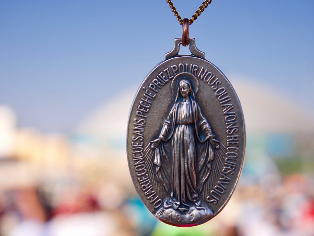 Oraciones a la Virgen María de la Medalla Milagrosa